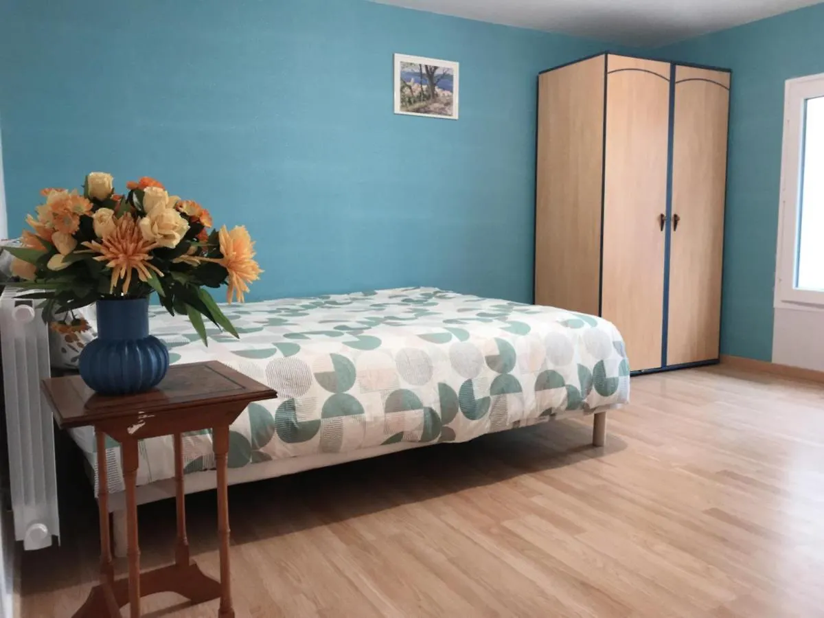 Chez Sophie - Part Die Lyon 0*,